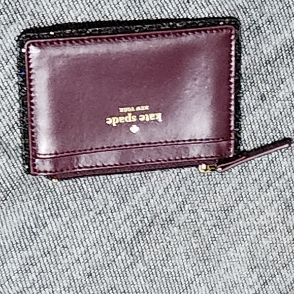 Burgundy Kate spade card holder - Picture 15 of 16